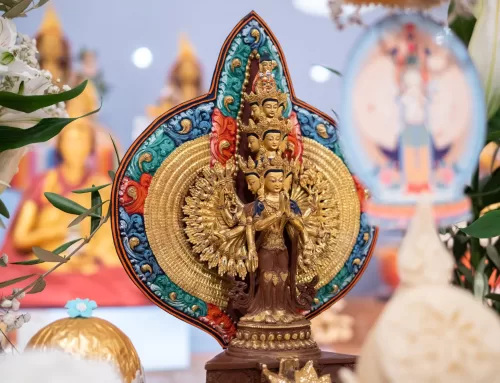 Bênçãos de compaixão – Iniciação de Avalokiteshvara de Mil Braços